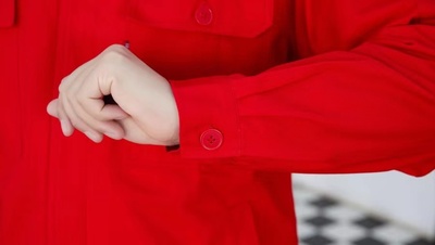 經(jīng)典小翻領(lǐng)
